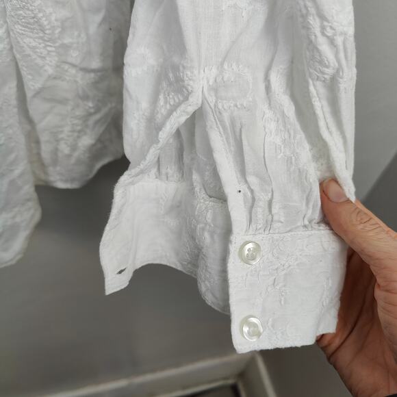 Torrid Embroidered Button Up Shirt Womens 3X White Cotton Paisley Top Preppy - Picture 3 of 8